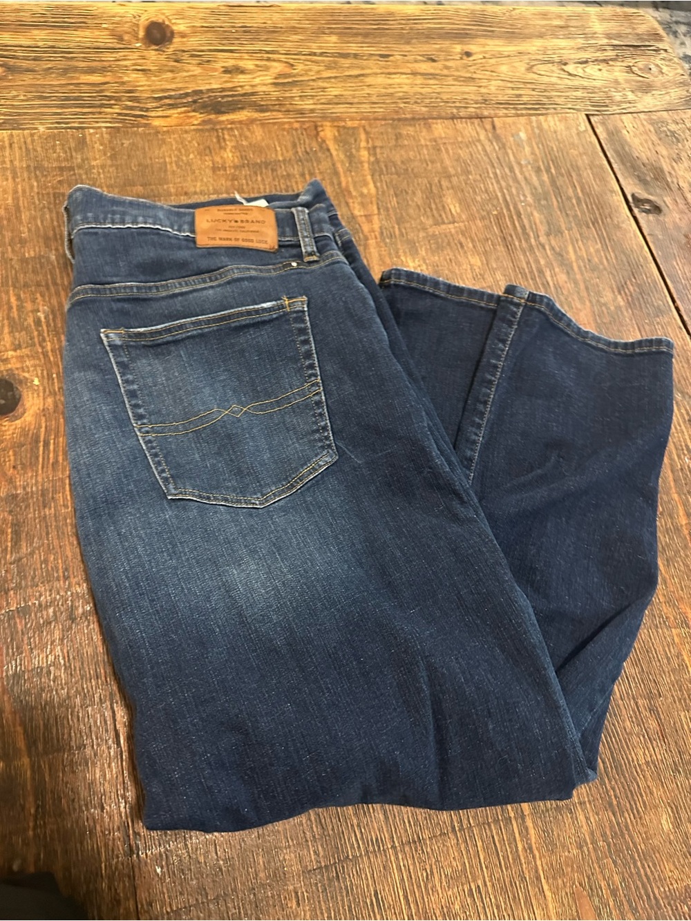 Lucky Brand Men's Indigo Relaxed Straight Jeans